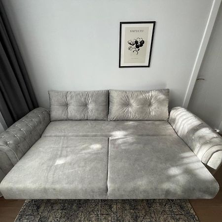 Vanquish Central Apartment Várna Kültér fotó