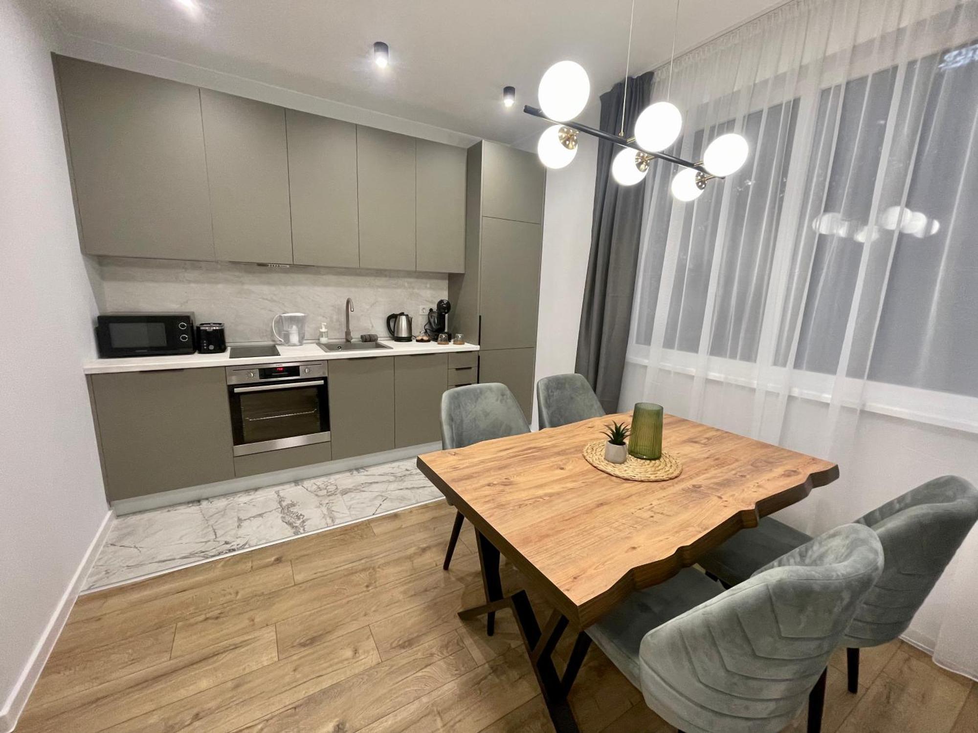 Vanquish Central Apartment Várna Kültér fotó